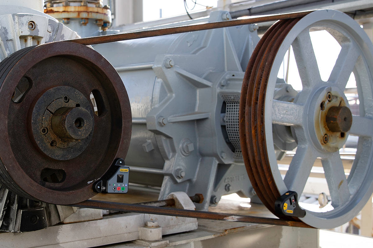 Easy-Laser XT190 belt alignment tool mounted on sheaves