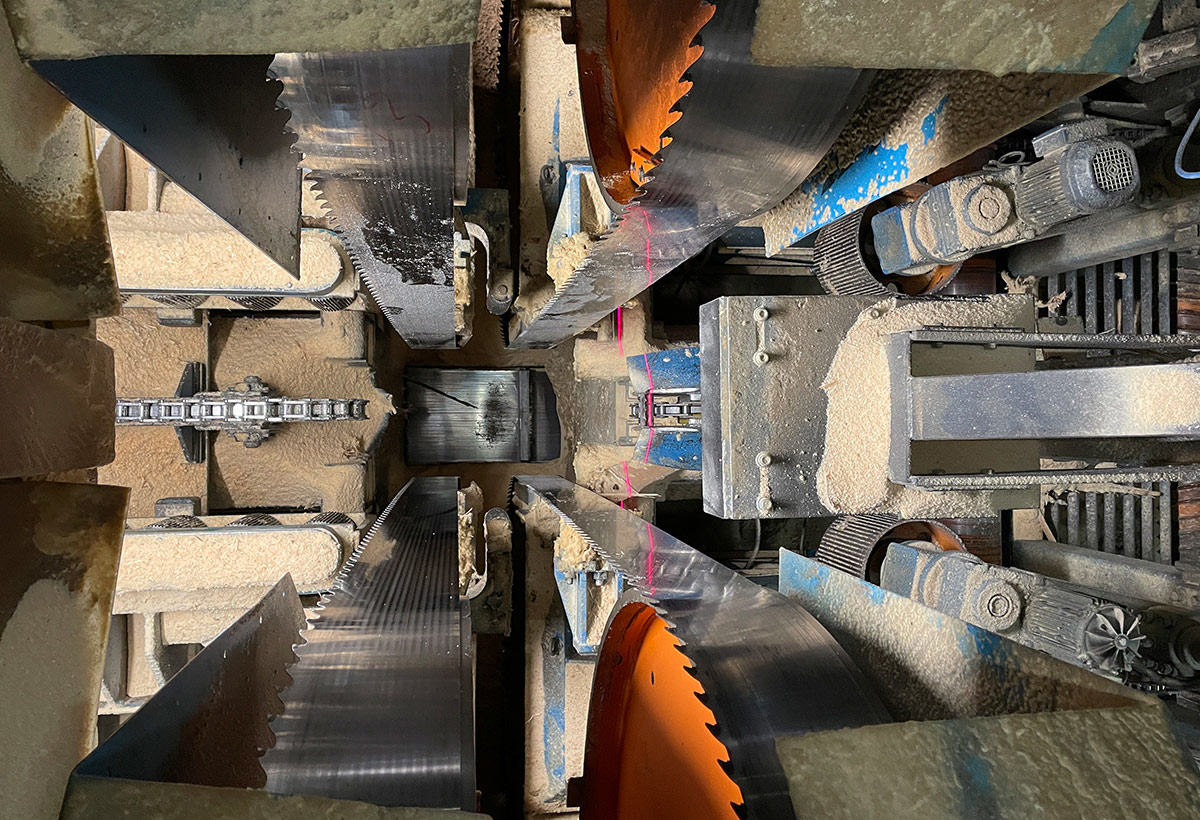 Band saw alignment