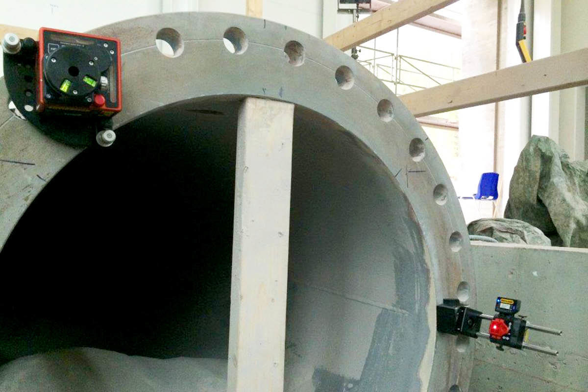 Outlet with meausring equipment mounted