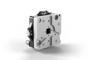 Offset hub for XT24